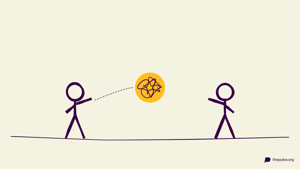 Handgezeichnete Illustration: Der zerknüllte gelbe Ball der bösen Worte wird weitergegeben