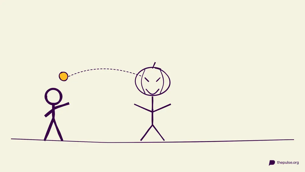 Handgezeichnete Illustration: Figur mit Kürbis-Maske, eine gelbe Süßigkeit fliegt heran