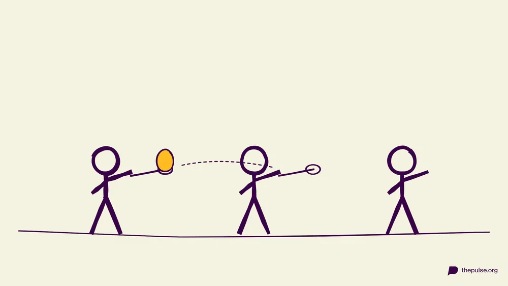 Handgezeichnete Illustration: Drei Figuren geben ein Osterei von Löffel zu Löffel weiter