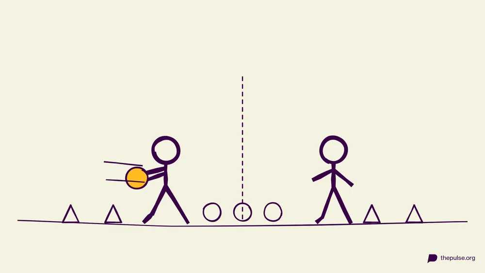 Handgezeichnete Illustration: Läufer trägt gelben Ball zur Hütchen-Basis, Bälle auf der Mittellinie