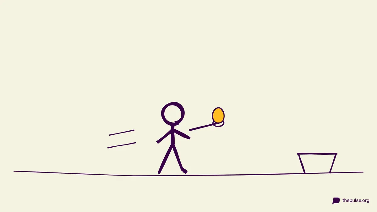 Handgezeichnete Illustration: Figur rennt mit Osterei auf dem Löffel zum Korb