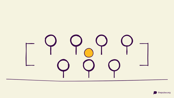 Illustration: Sitzreihen wie beim Tischkicker, gelber Ball in der Mitte